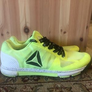 Reebok Speed TR2 in yellow men’s size 9.5